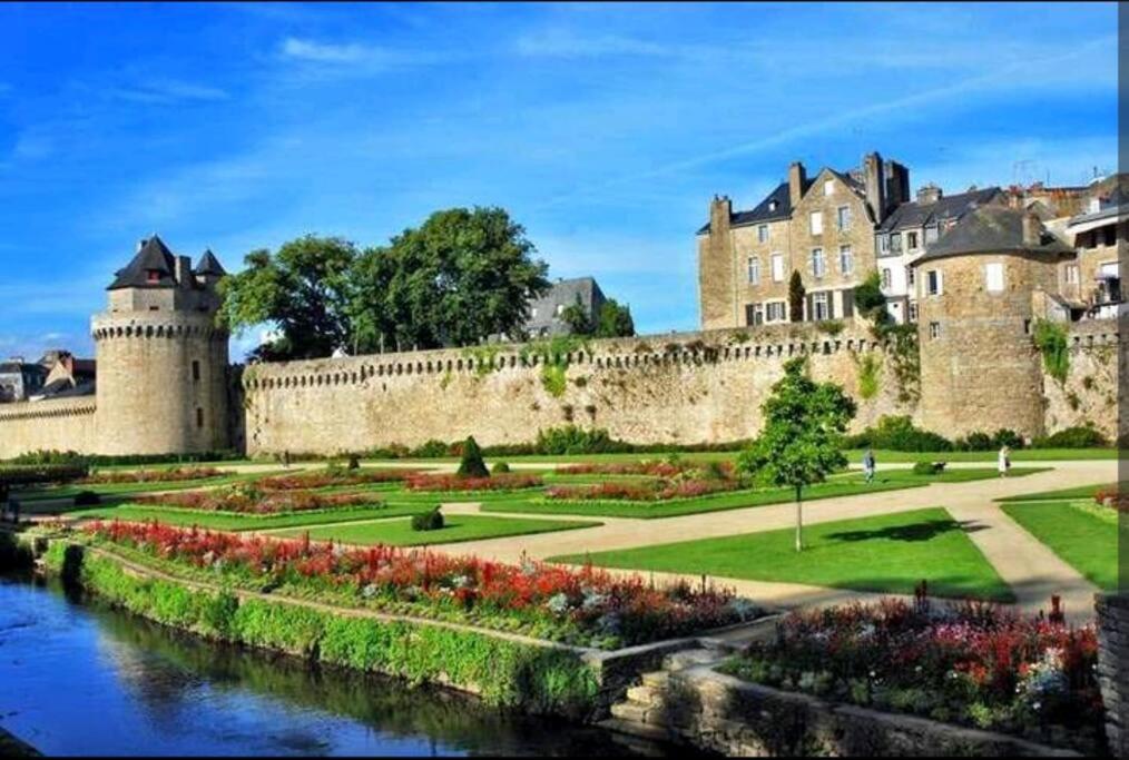 Le City, Centre Ville, Wifi Petit Parking Linge En Option Vannes Dış mekan fotoğraf